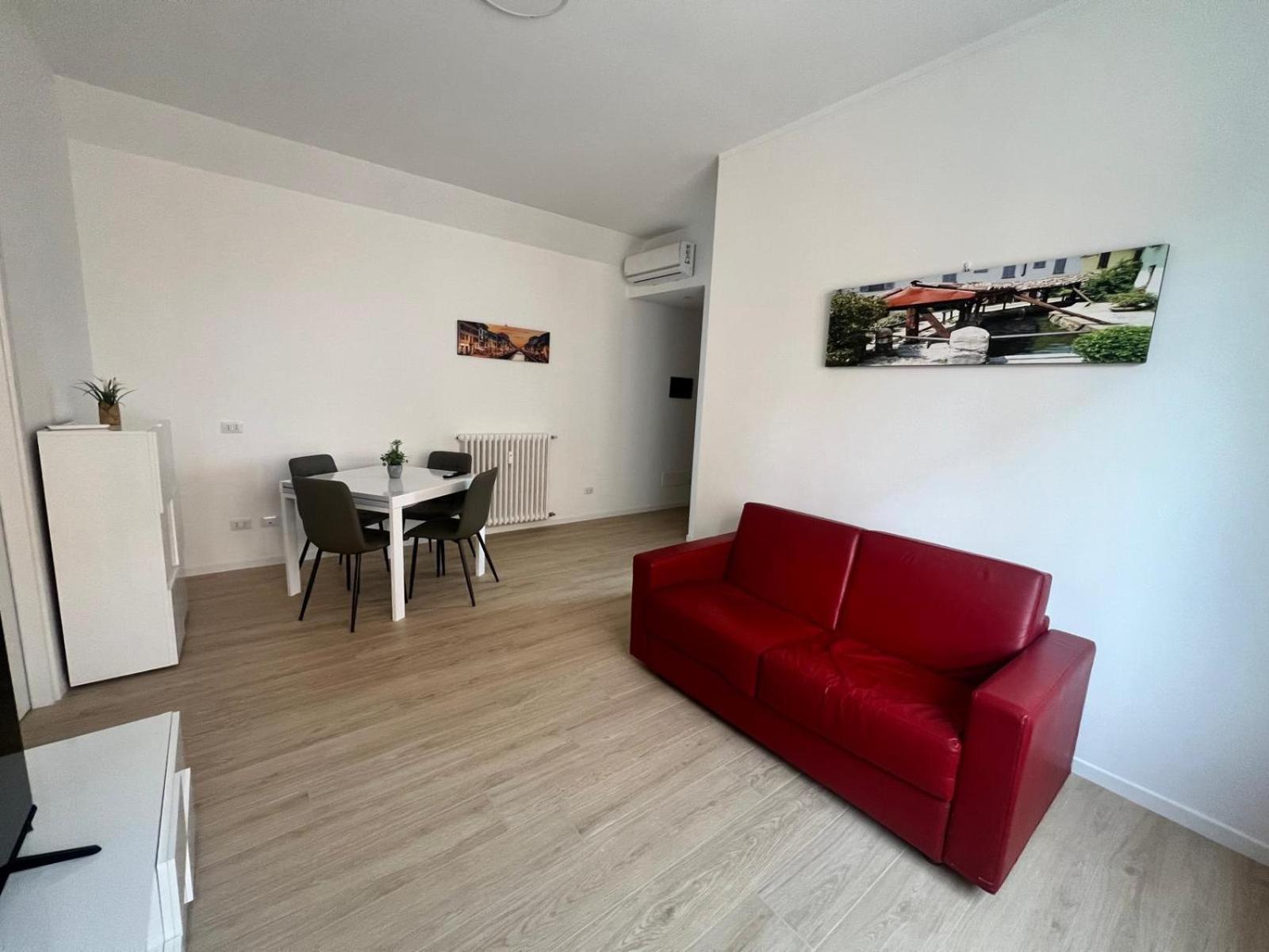 Domusmi Bordighera 32 Milano Esterno foto